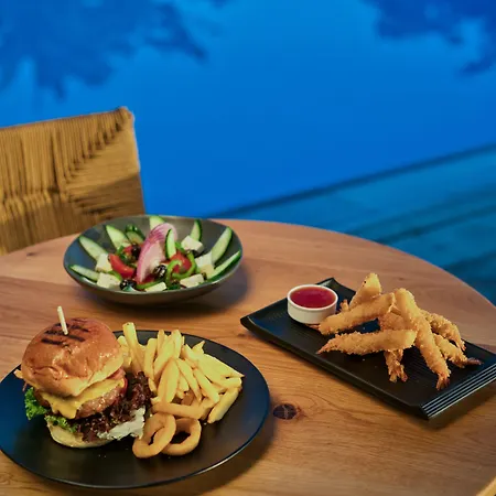 San Antonio Summerland 4*