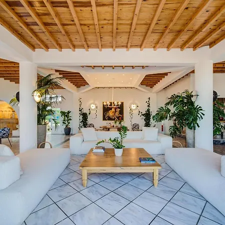 San Antonio Summerland Mykonos Town