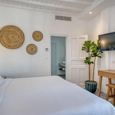 San Antonio Summerland Mykonos Town