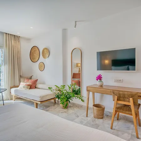San Antonio Summerland 5* Mykonos Town